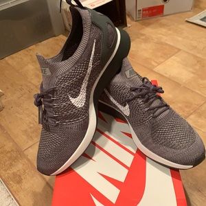 Air Zoom Mariah Flyknit Racer